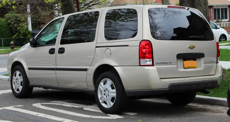 Chevrolet Uplander Uplander 3.5 i V6 (203 bg) - görsel 2