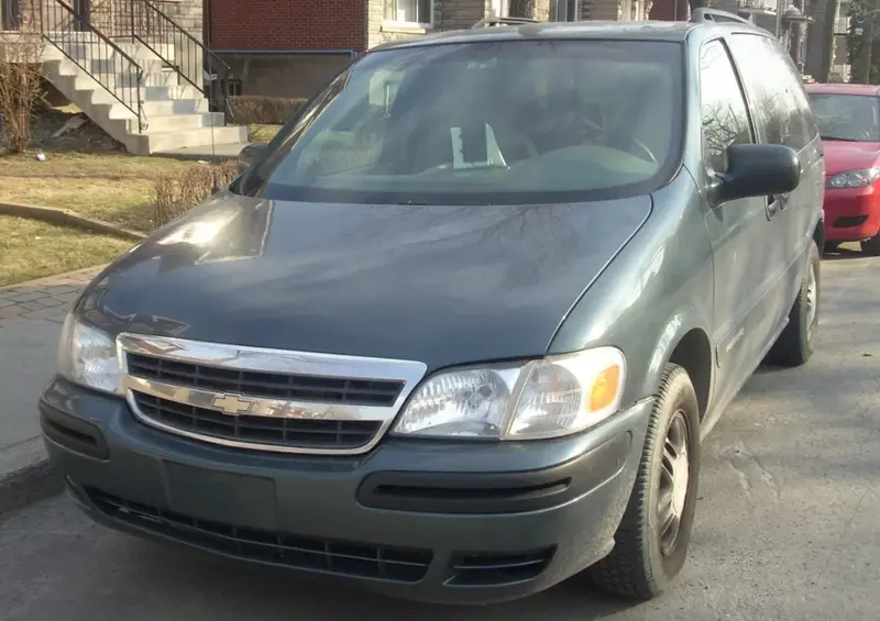 Chevrolet Venture - 2