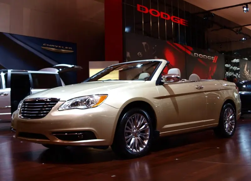Chrysler 200 - 3
