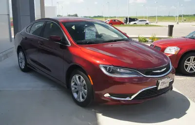 Chrysler 200 200 II
