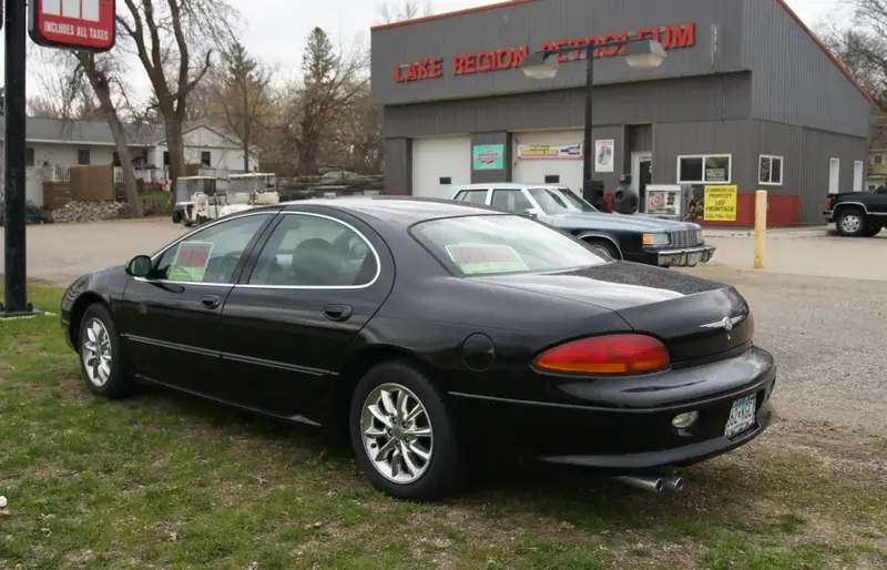 Chrysler LHS - 4
