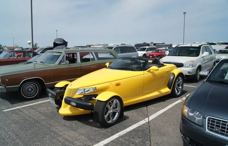 Chrysler Prowler - 3