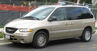 Chrysler Town & Country Town & Country III