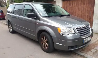 Chrysler Voyager Voyager V