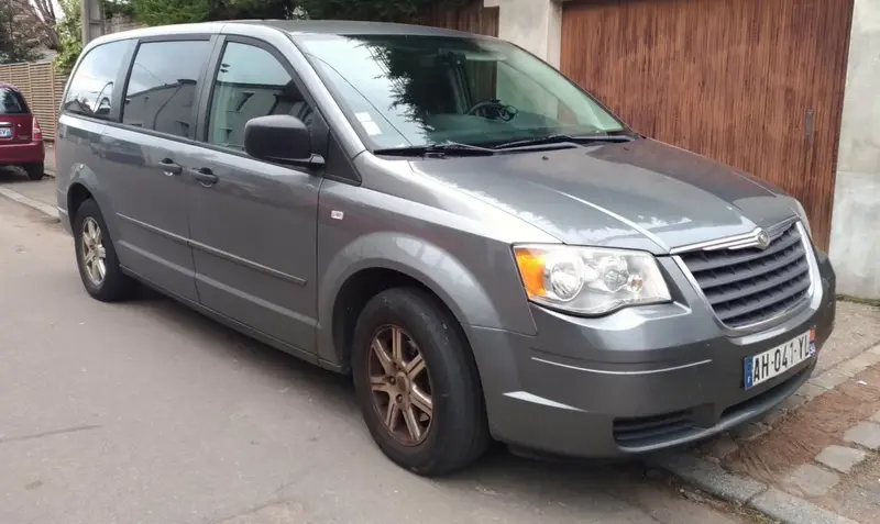 Chrysler Voyager Voyager V