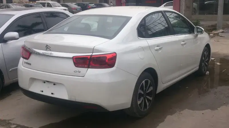 Citroen C4 - 4
