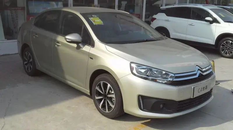 Citroen C4 - 2
