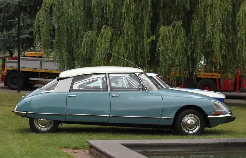 Citroen ID - 4