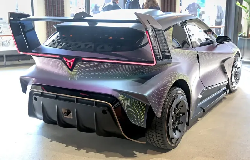 Cupra UrbanRebel UrbanRebel Concept (435 bg) AWD - görsel 4