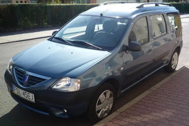 Dacia Logan - 3