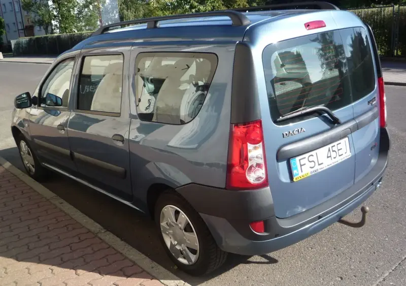 Dacia Logan - 4