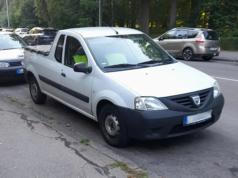 Dacia Logan - 5