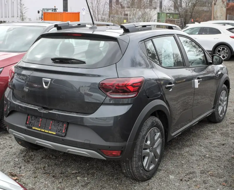 Dacia Sandero - 3