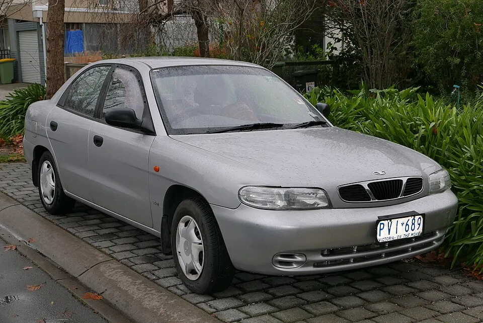 Daewoo Nubira - 2