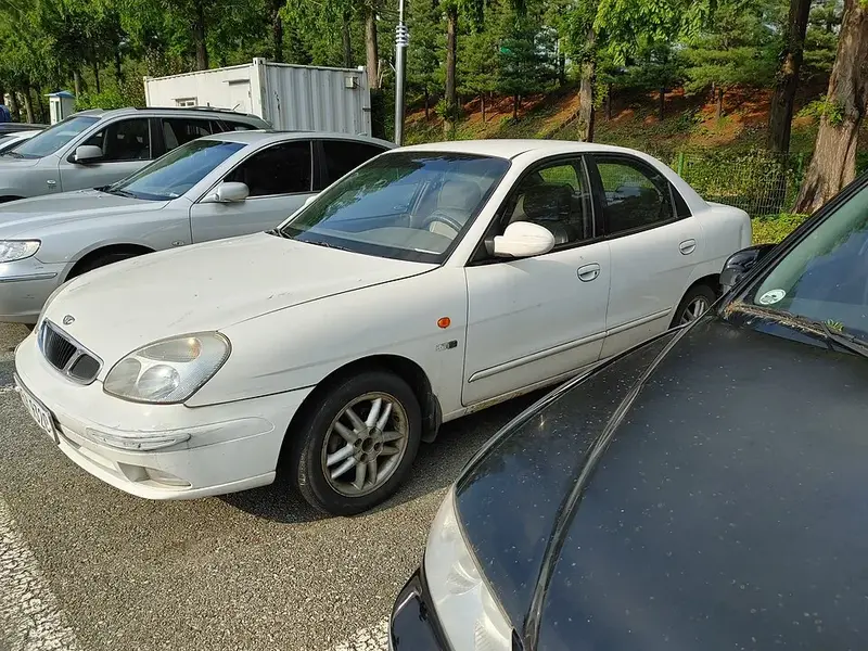 Daewoo Nubira - 4
