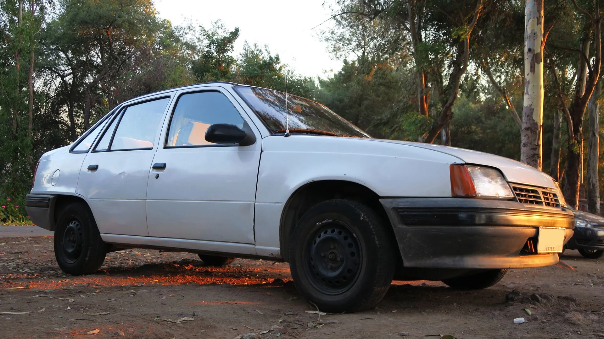 Daewoo Racer Racer Sedan