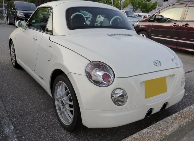 Daihatsu Copen - 4