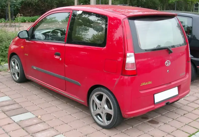 Daihatsu Cuore - 2