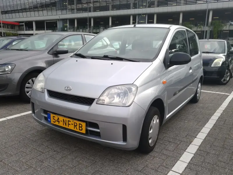 Daihatsu Cuore - 3