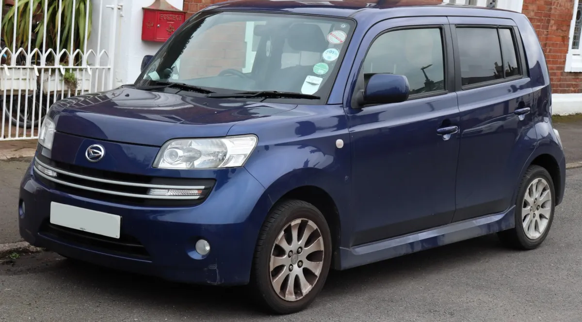 Daihatsu - 3