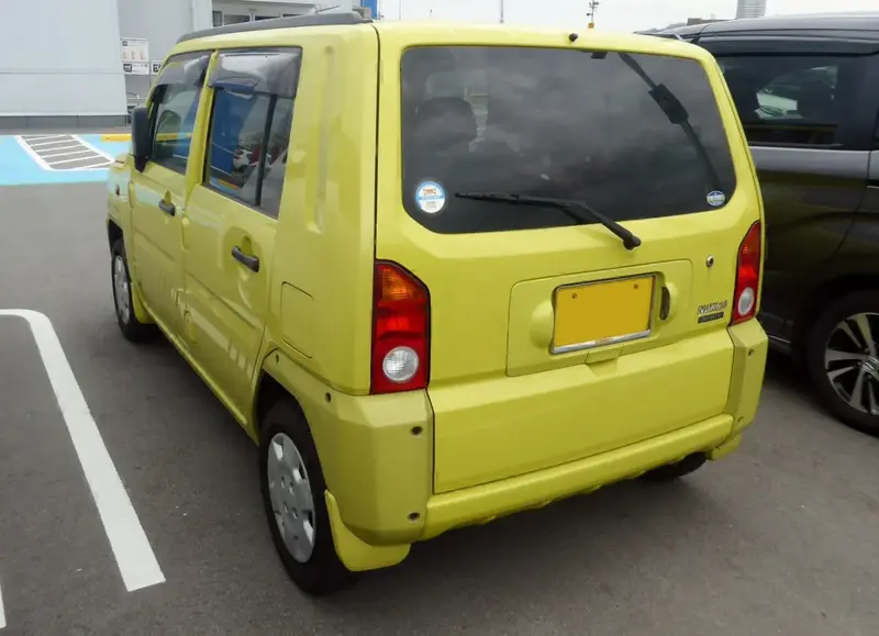 Daihatsu Naked - 4
