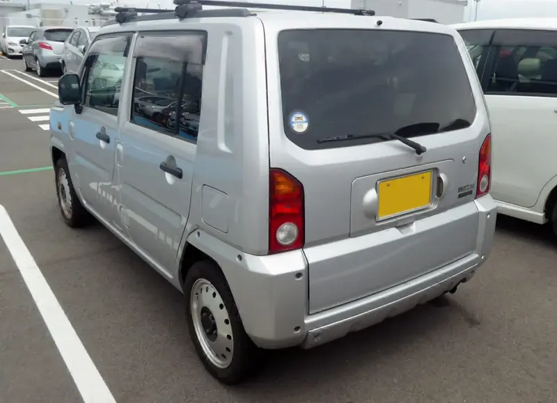 Daihatsu Naked - 6