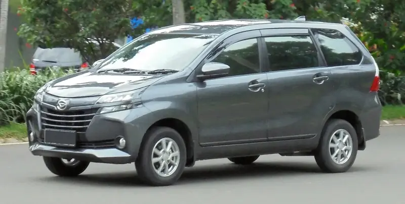 Daihatsu Xenia - 6