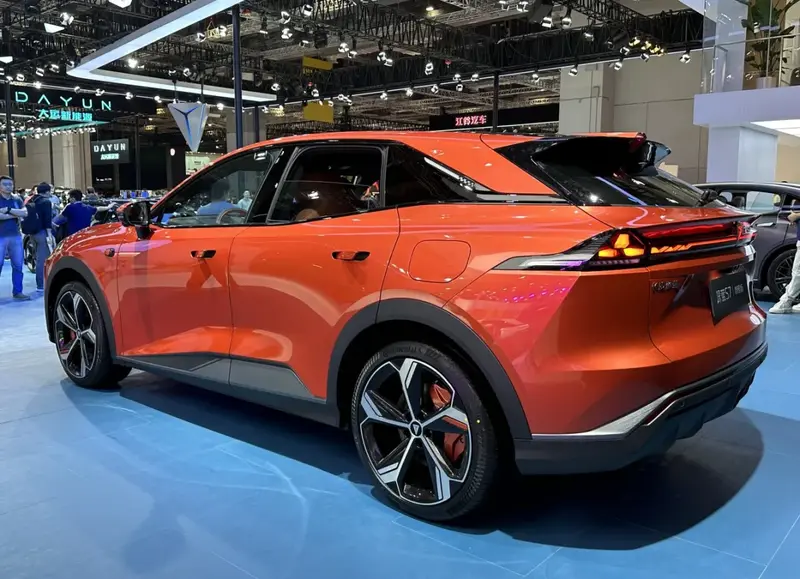 Deepal S07 S7 80 kWh (218 bg) Electric - görsel 2