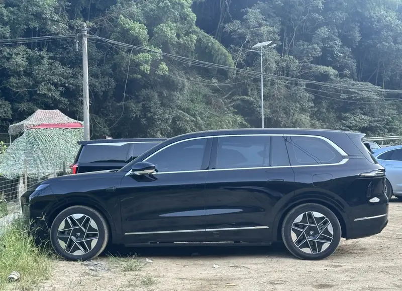 Deepal S09 S09 1.5T 40.18 kWh (314 bg) Extended Range - görsel 3