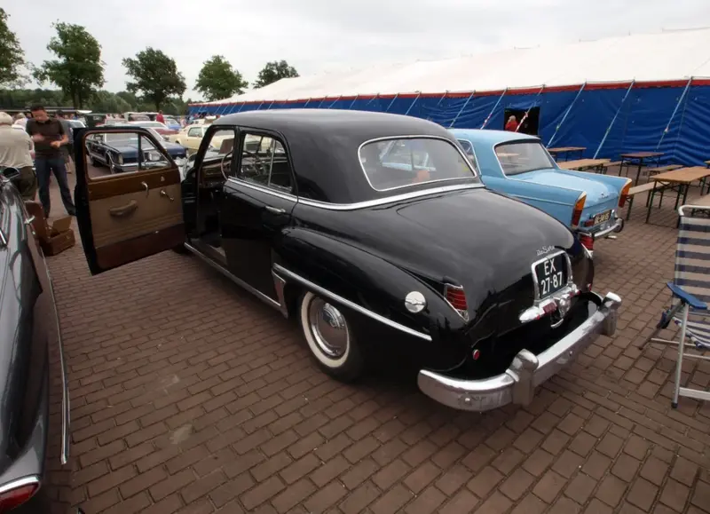 DeSoto Custom - 4