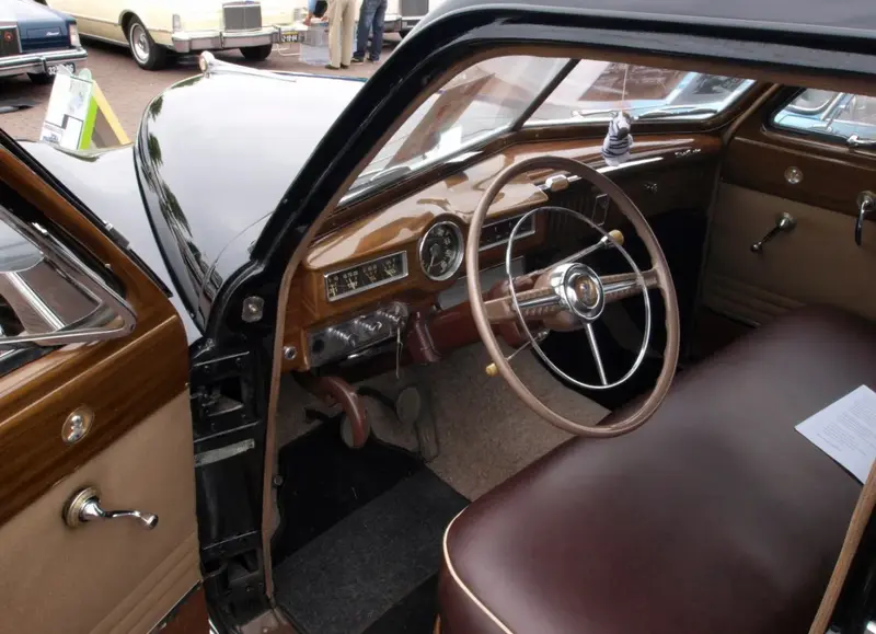 DeSoto Custom - 5