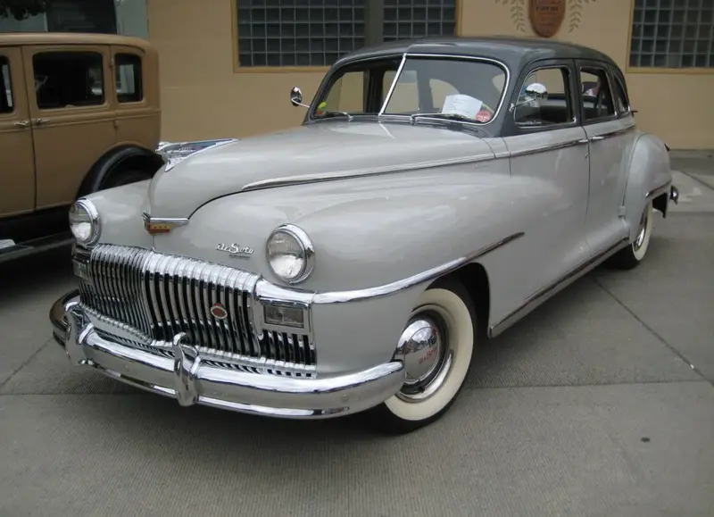 DeSoto Custom - 2