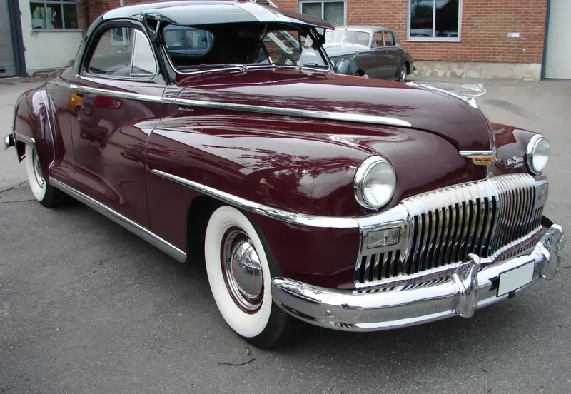 DeSoto Deluxe Deluxe 3-Passenger
