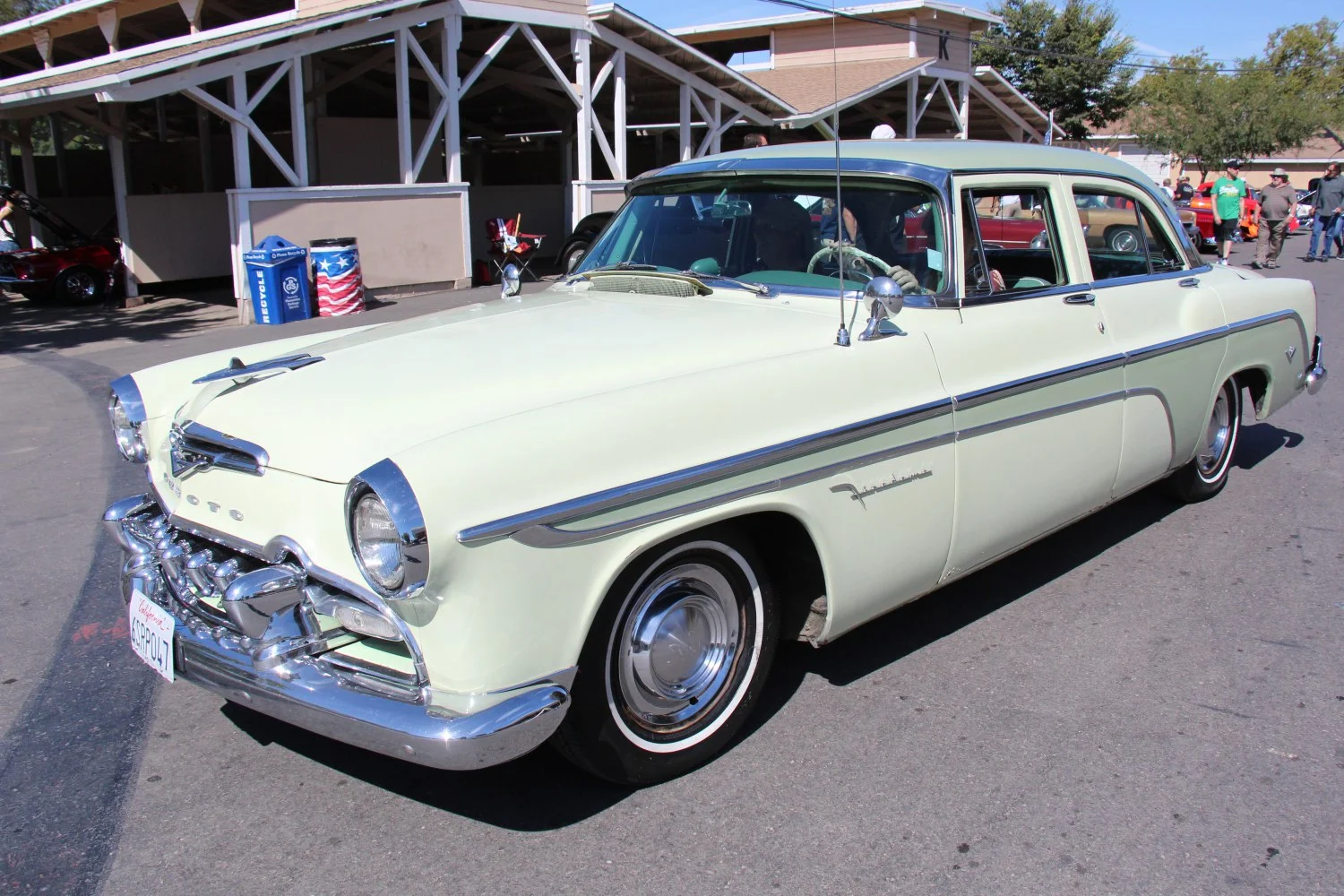 DeSoto Firedome Firedome Eight-Passenger (facelift 1954)