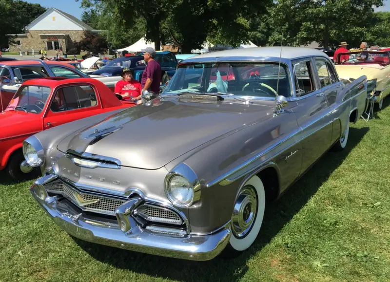 DeSoto Firedome Firedome II Four-Door Sedan (facelift 1956)