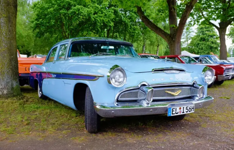 DeSoto Firedome - 4