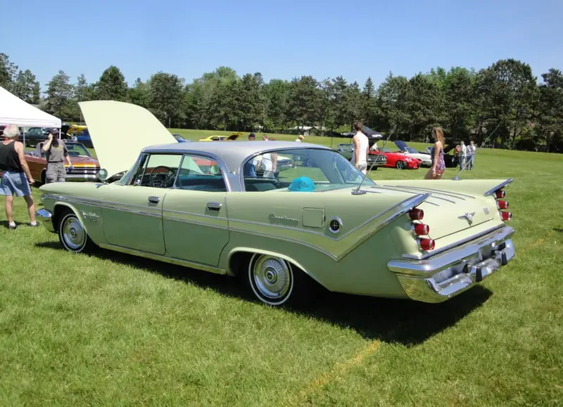 DeSoto Fireflite - 5
