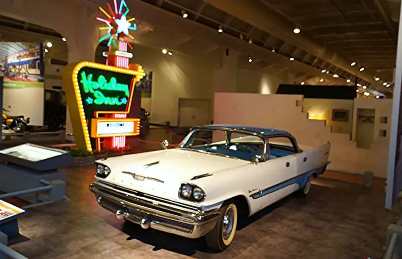 DeSoto Fireflite - 2