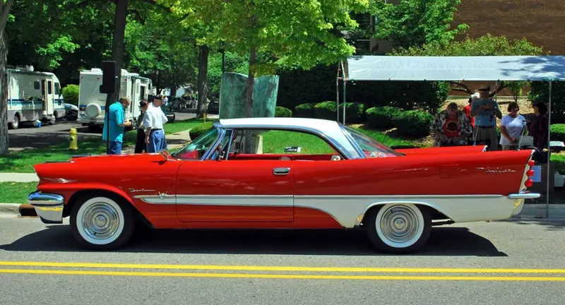 DeSoto Fireflite Fireflite III Two-Door Sportsman
