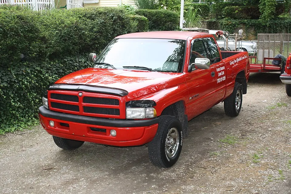 Dodge RAM Ram 3500 Regular Cab Long Bed (BR/BE)