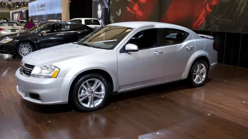 Dodge Avenger - 3
