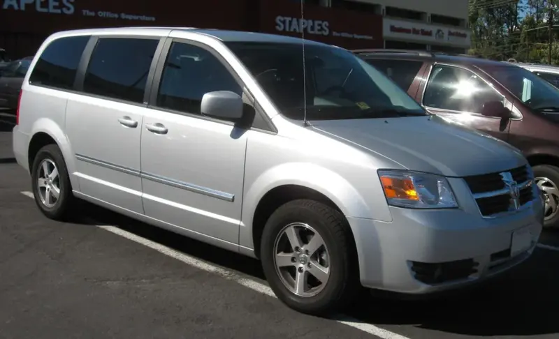 Dodge Caravan - 2