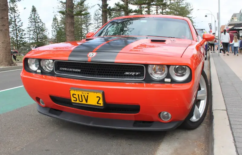 Dodge Challenger - 4