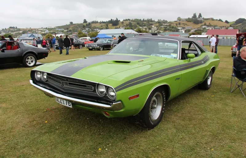 Dodge Challenger - 3