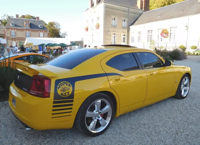 Dodge Charger - 2