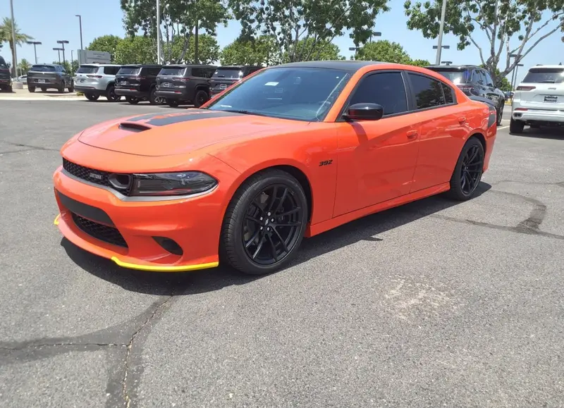 Dodge Charger - 4