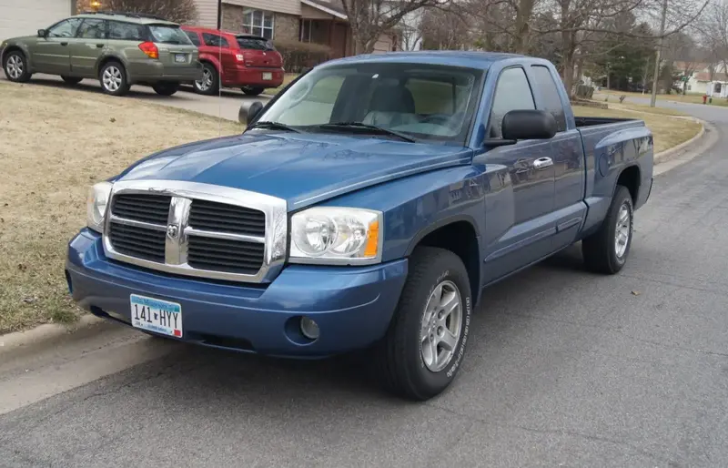 Dodge Dakota - 2