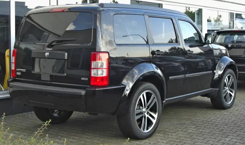 Dodge Nitro Nitro 3.7 i V6 12V 4WD (213 bg) - görsel 5