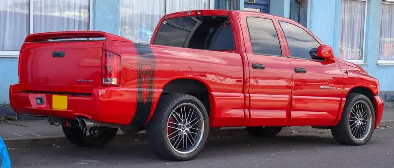 Dodge RAM Ram 1500 III 4.7 V8 (238 bg) Automatic - görsel 5