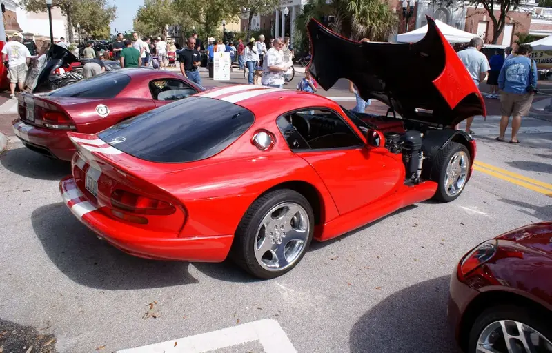 Dodge Viper - 4